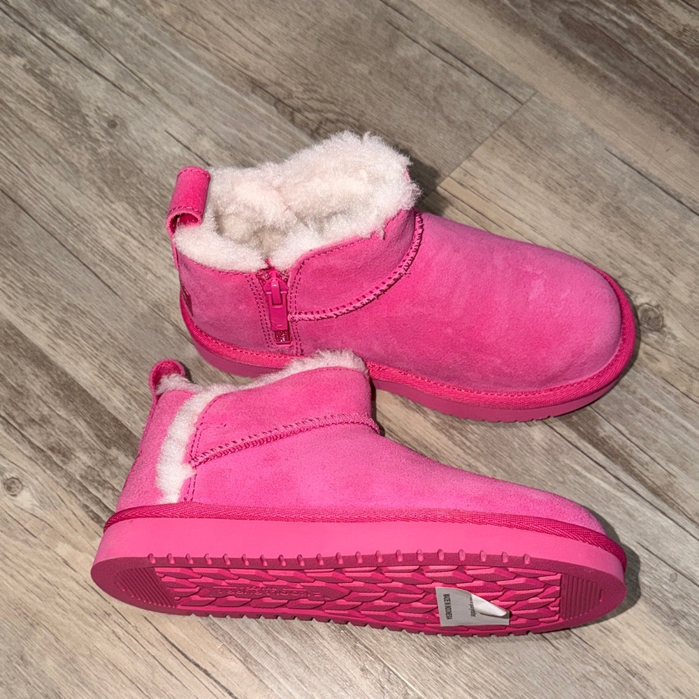 Koolaburra Pink Shearling-Lined Suede Ankle Boots